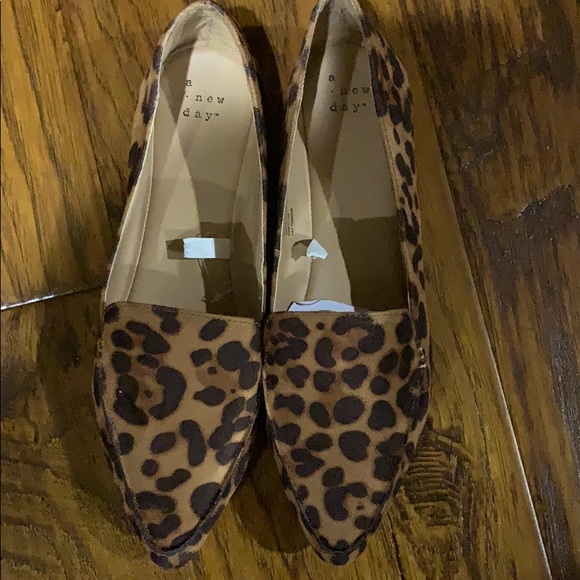a new day Shoes - Cheetah Flats
